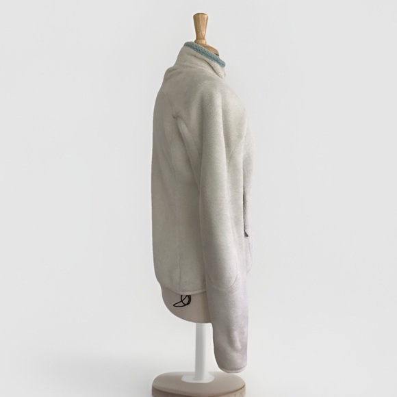 Patagonia R4 Regulator Full Zip 2 Pocket Polartec White Fleece Mint Lined M EUC - Picture 5 of 16
